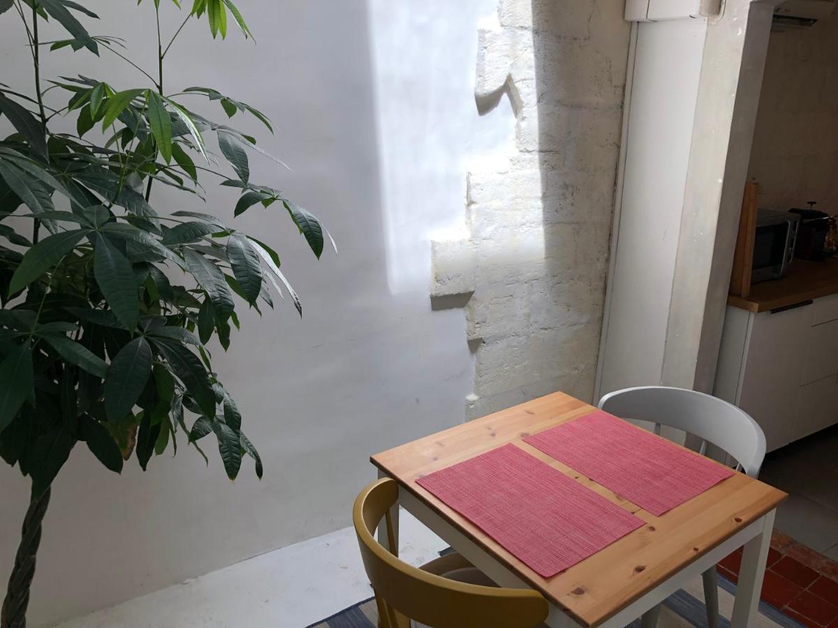 Le Triplex Les Halles Intra Muros Aviñón Exterior foto